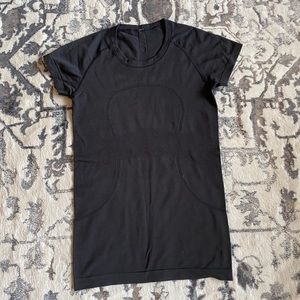 Swiftly tech short sleeve